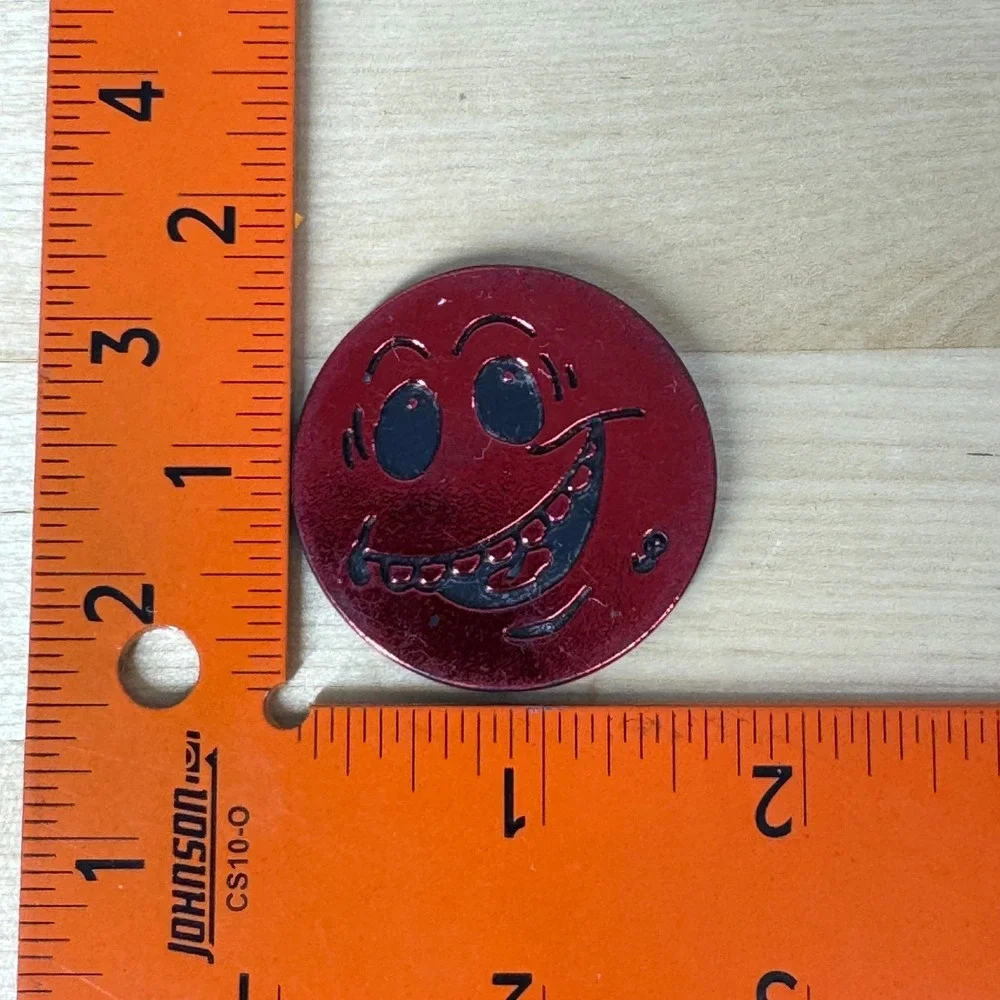 Vintage Imperial Official Slammer Jammer 5 Red Smiley Face Metal POG Slammer 94